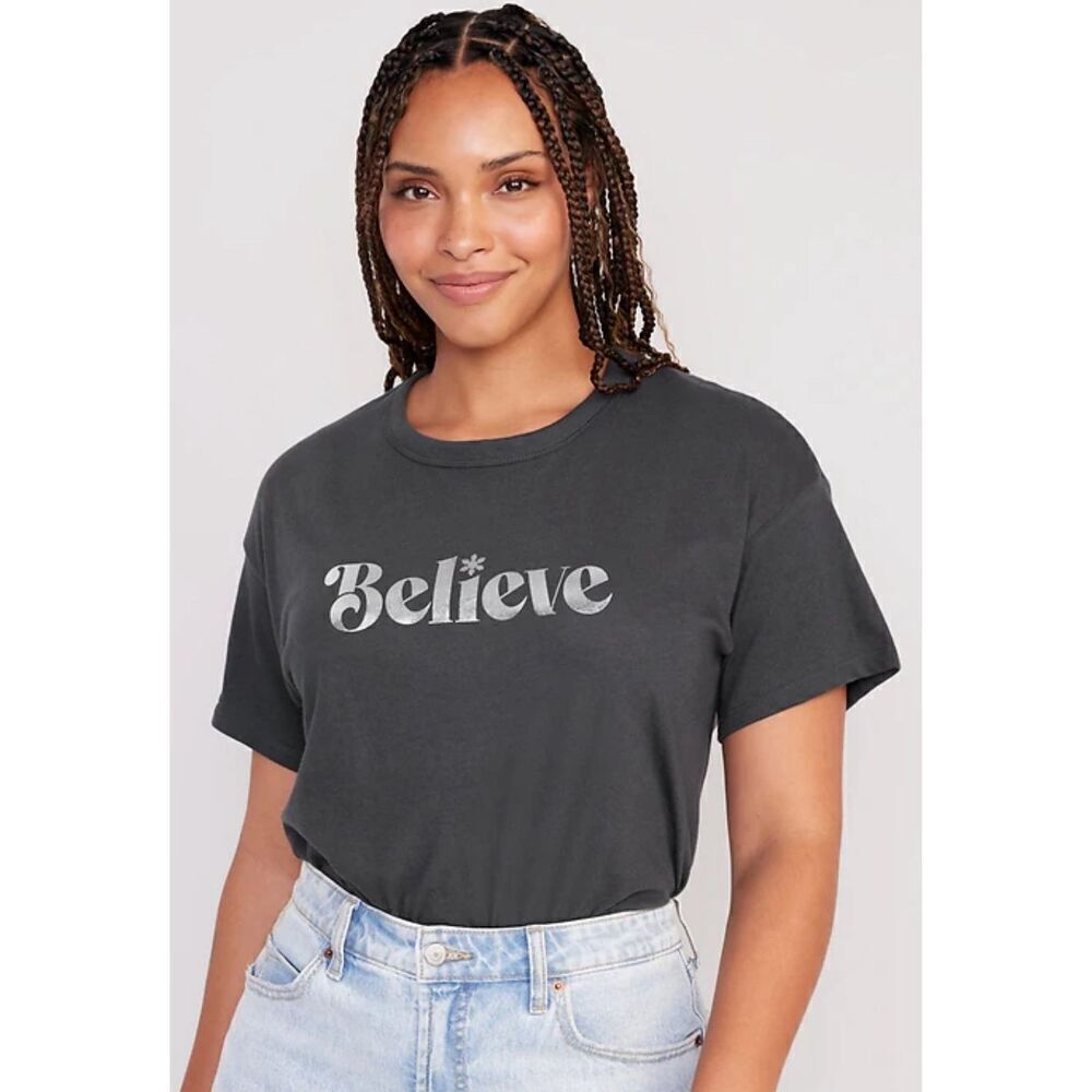 OLD NAVY Christmas Shirt Believe Holiday Tee Size Large Dark Gray Silver Graphic - Picture 2 of 7